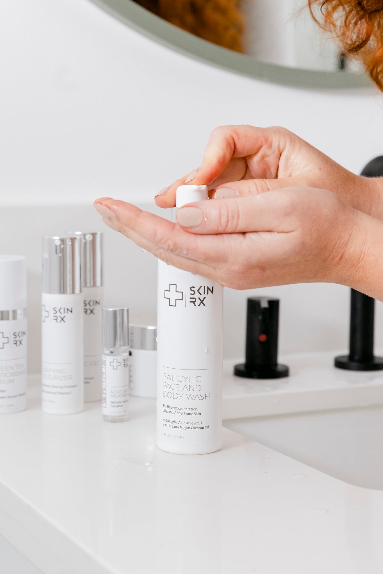 Salicylic Moisturizing Face Cleanser